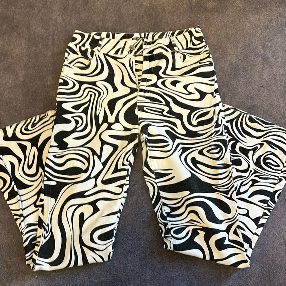 Flared nasty Gal light weight jeans